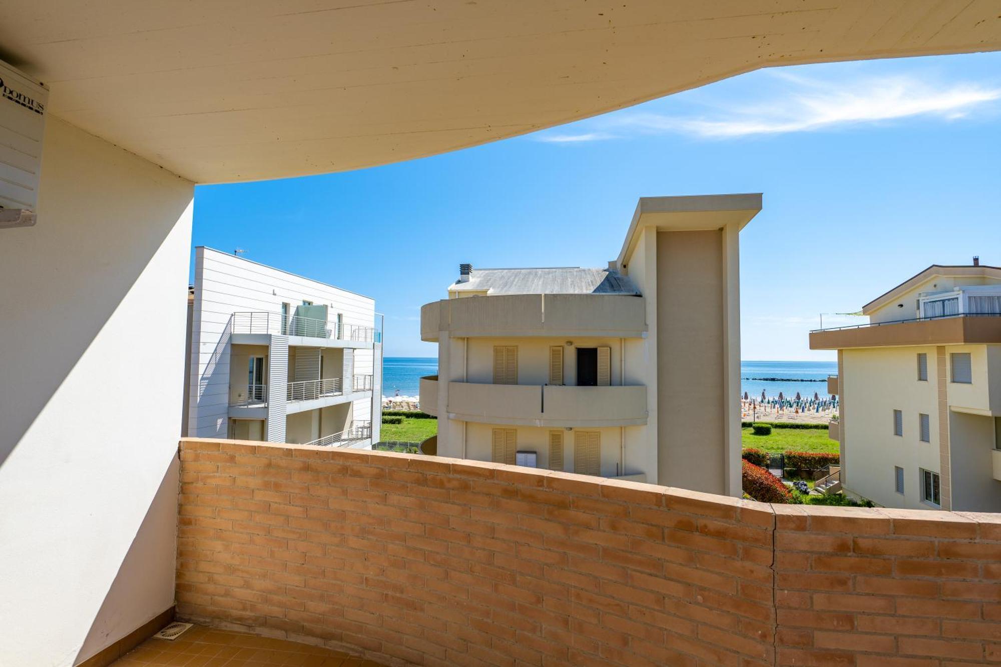 Di Matteo Hotel Roseto Degli Abruzzi Eksteriør bilde