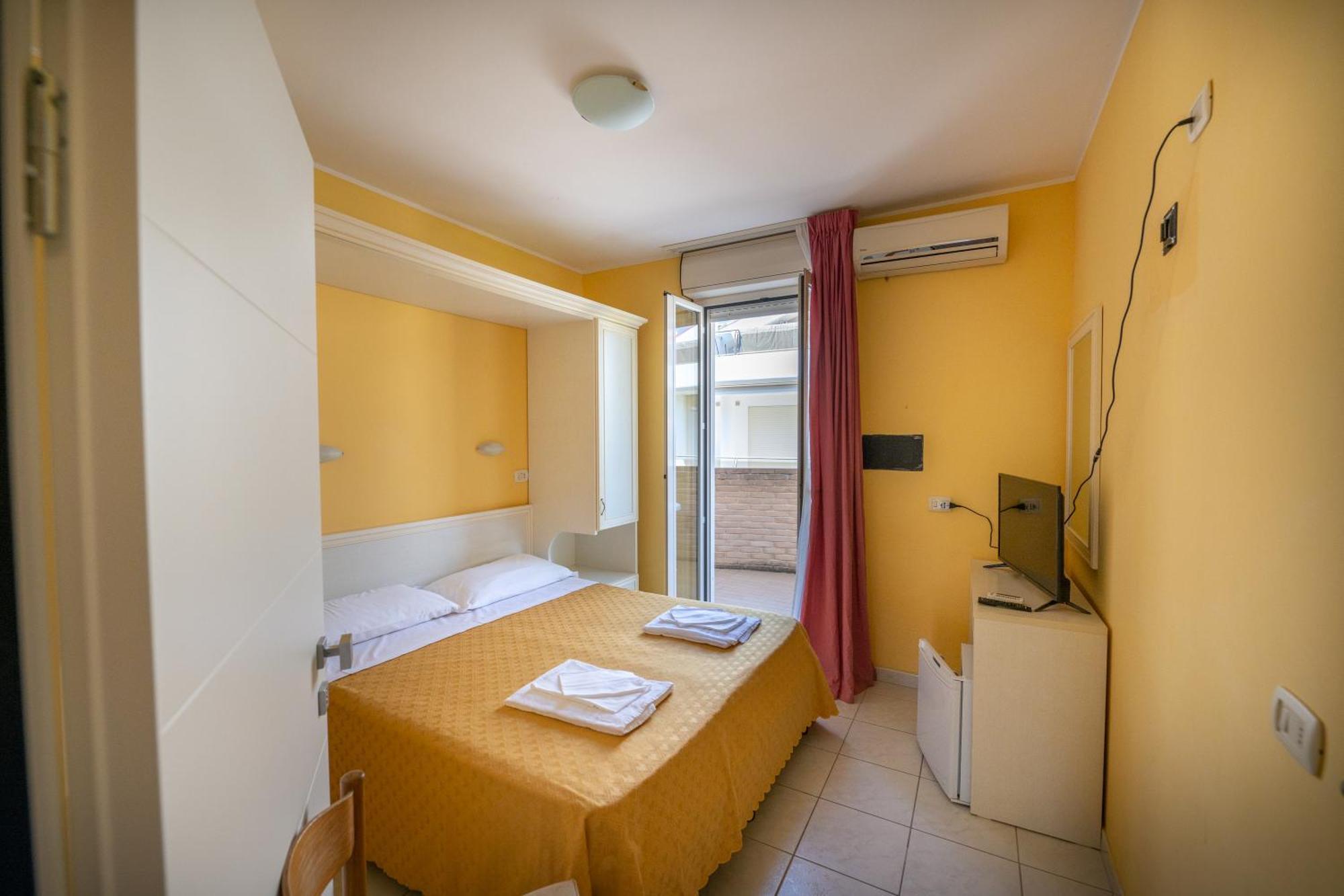 Di Matteo Hotel Roseto Degli Abruzzi Eksteriør bilde