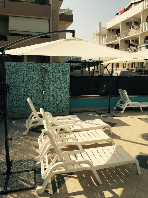 Di Matteo Hotel Roseto Degli Abruzzi Eksteriør bilde